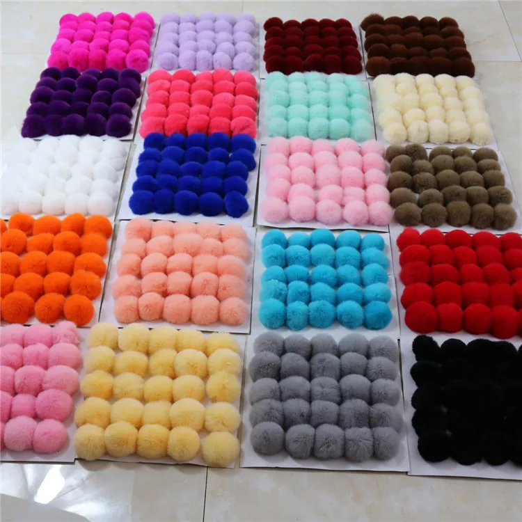 China Supplier artificial fur 6 to 15 cm long or short hair plush faux fur pom pom fake fur ball