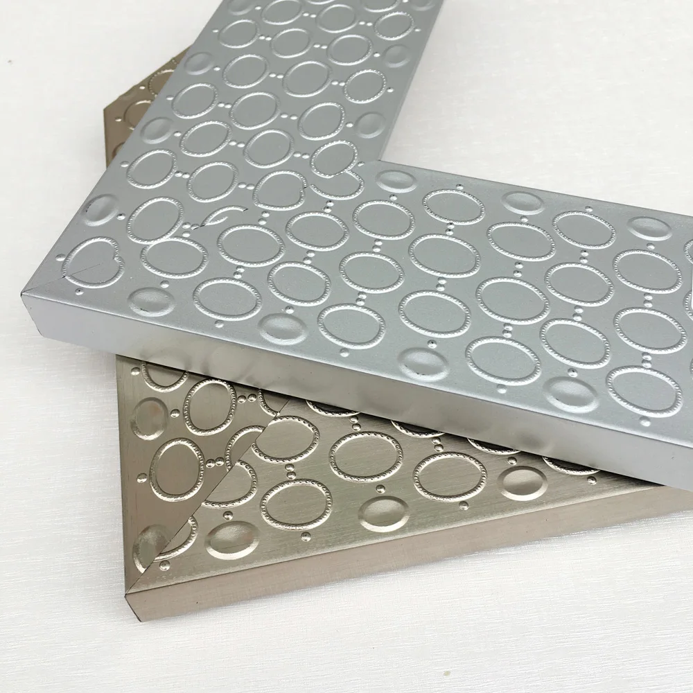 Factory Free Sample Manufacture Wholesale Simple Design Flat Photo Frame Moulding