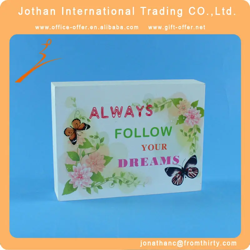 новизна деревянный украшения