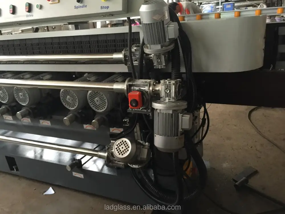 Автоматическая скошенная машина для резки стекла с 10 двигателями