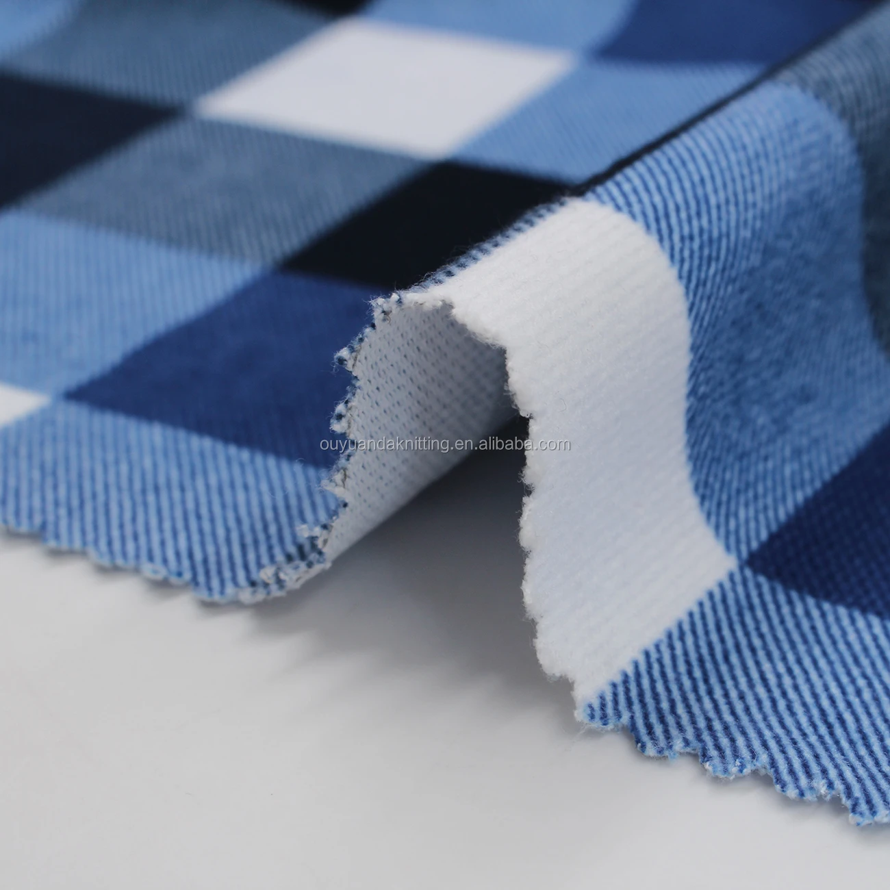 Jiaxing Factory Direct 100% Polyester Tartan Plaid Fabric Imitated Cotton Fabric for Sofa Cover