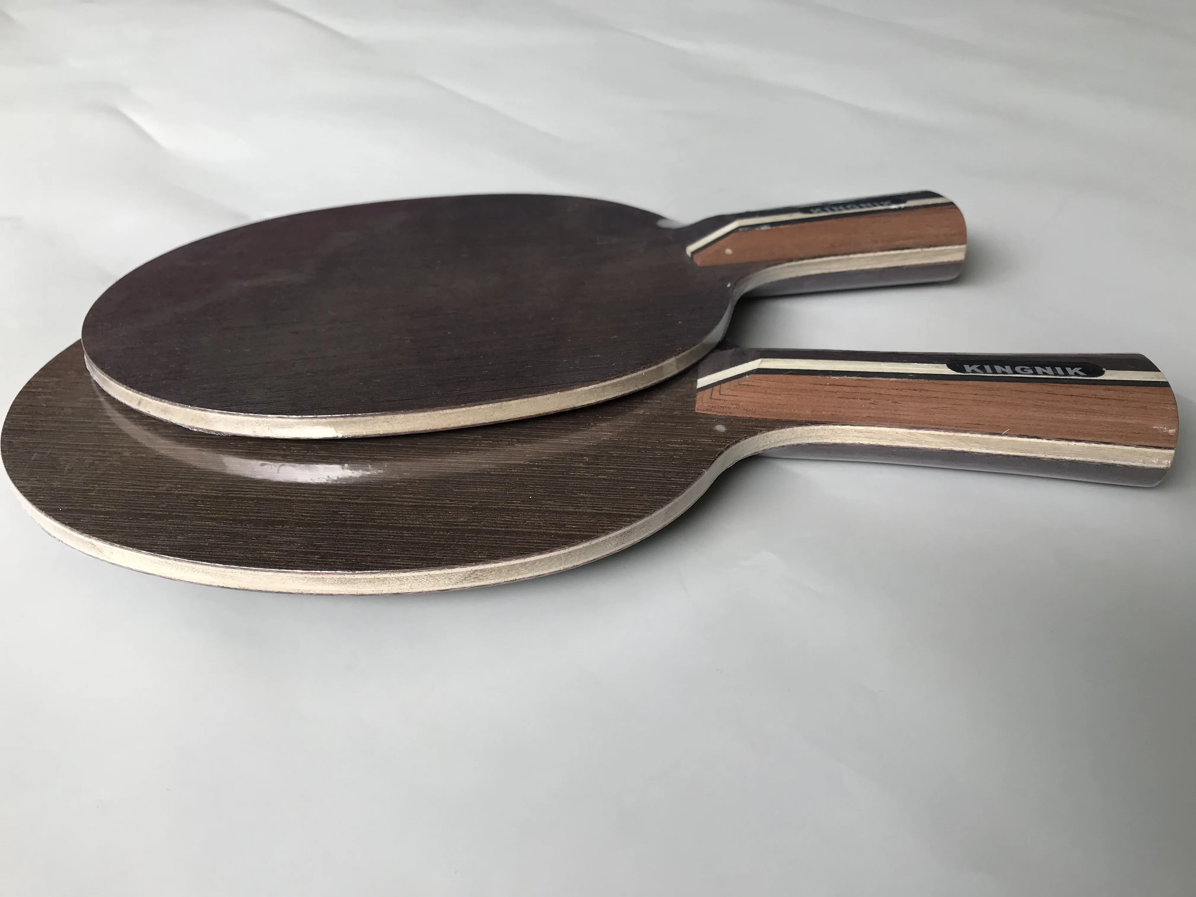 
KINGNIK TABLE TENNIS BLADE 5PLY WOOD+2PLY CARBON (Ebenholz SERIES) 