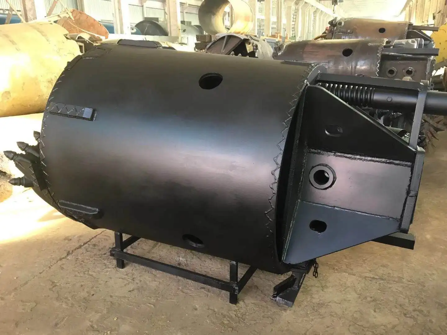 Double bottom sand soil drilling bucket