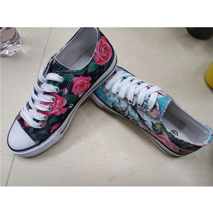 
Latest Arrival Floral Canvas Shoes Women Skateboarding Shoes 
