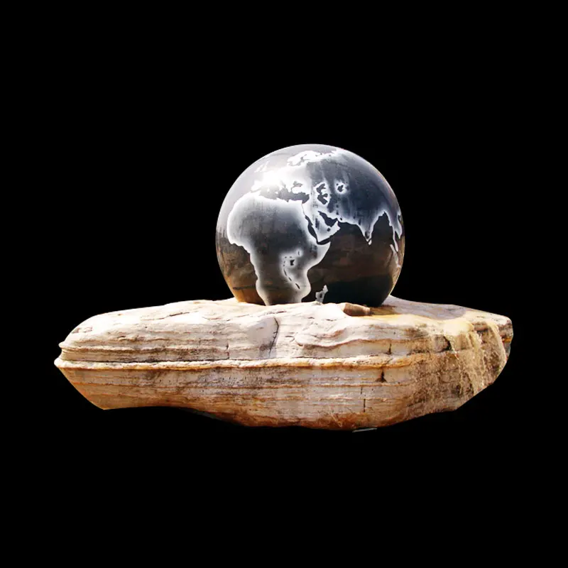 Вращающийся Сферический фонтан