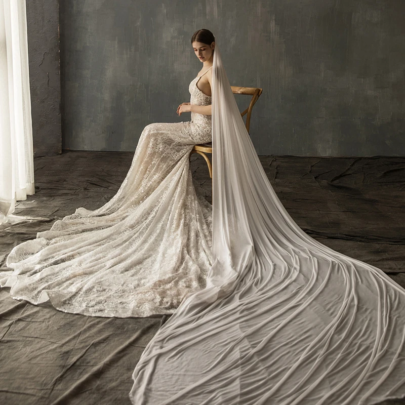 V638 Retro Royal Chapel Marriage Bridal Veil Spandex Encrypted One-Layer Cut Edge Long Train White Castle Wedding Bride Veil