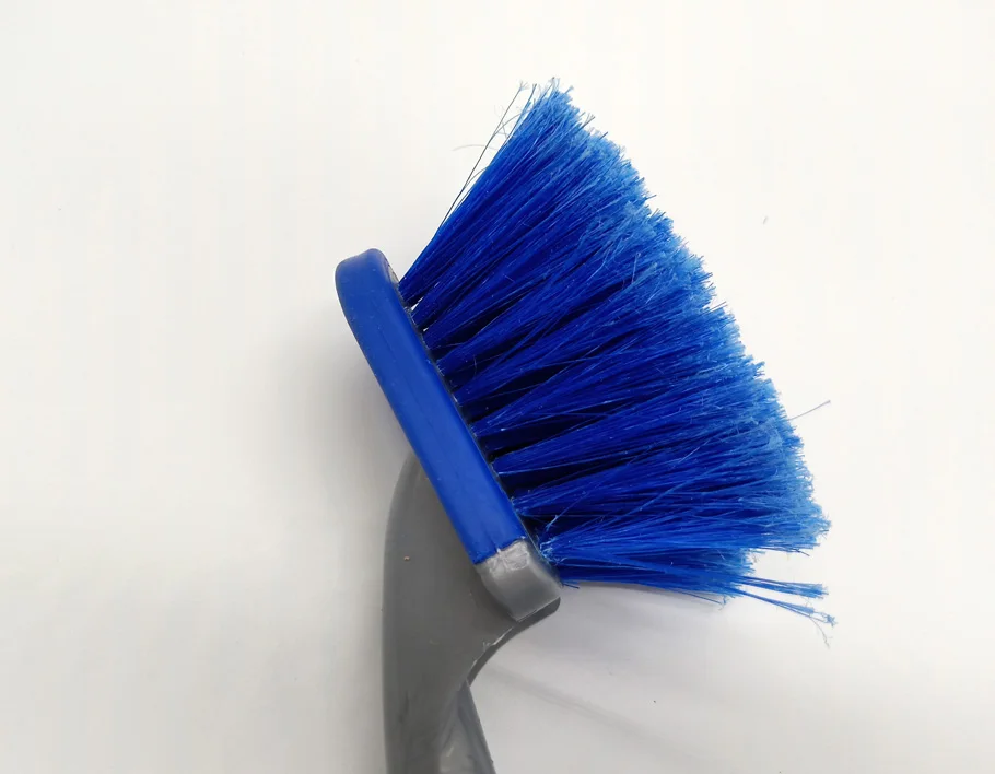 Long Handle Car Wash Wheel Brush / Auto Car Tire Vehicle Wash Broom For Truck Tire Cleaning