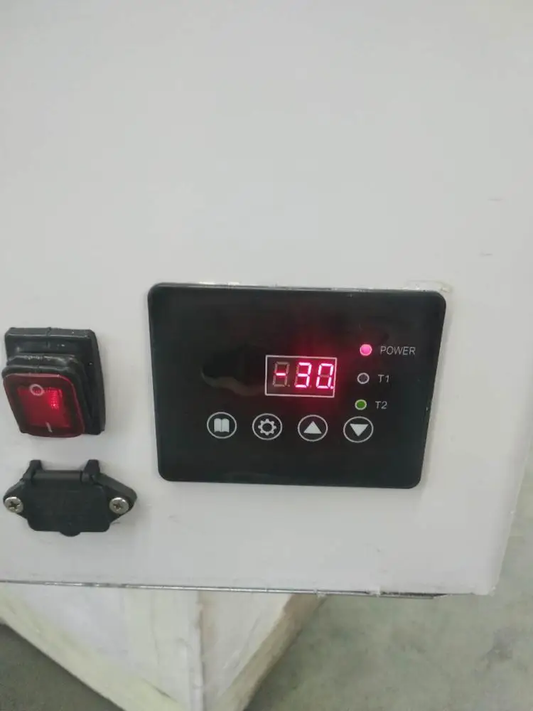 DC Refrigerated Motorcycle with Vaccine/Blood/Food Carrier Cold box For Cold Chain Delivery