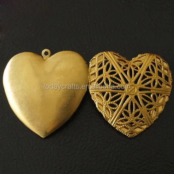 2015 wholesale Hollow Peach Heart pendants Choker Necklace Photo locket