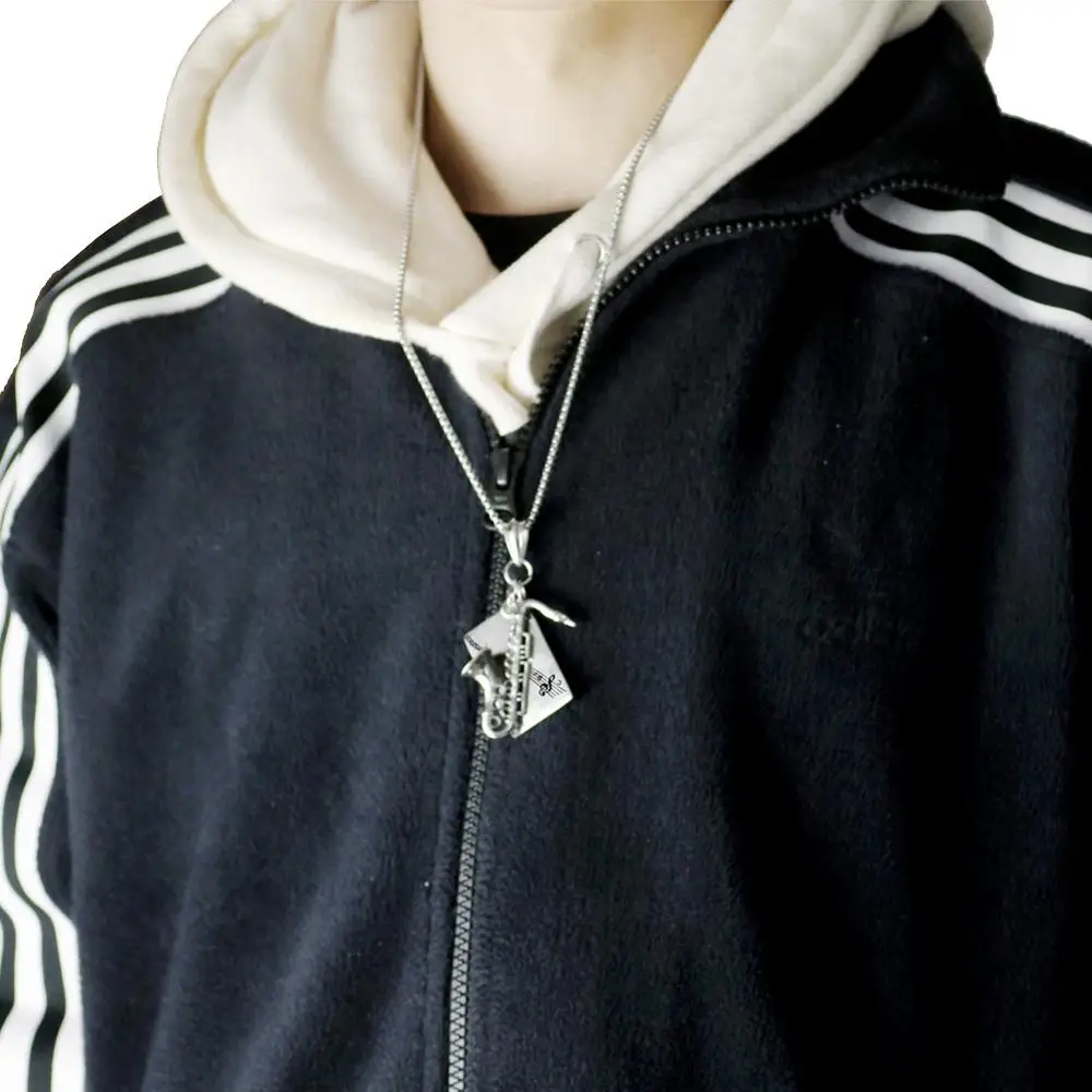 Fashion musical instrument pendant necklace stainless steel saxophone pendant necklace titanium steel jewelry