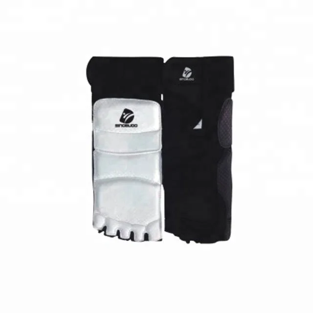 Wholesale Professional WTF Taekwondo Guard, Foot Gloves, Foot Protector