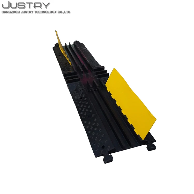 Cable hose ramp protector ramp/black rubber speed bumps