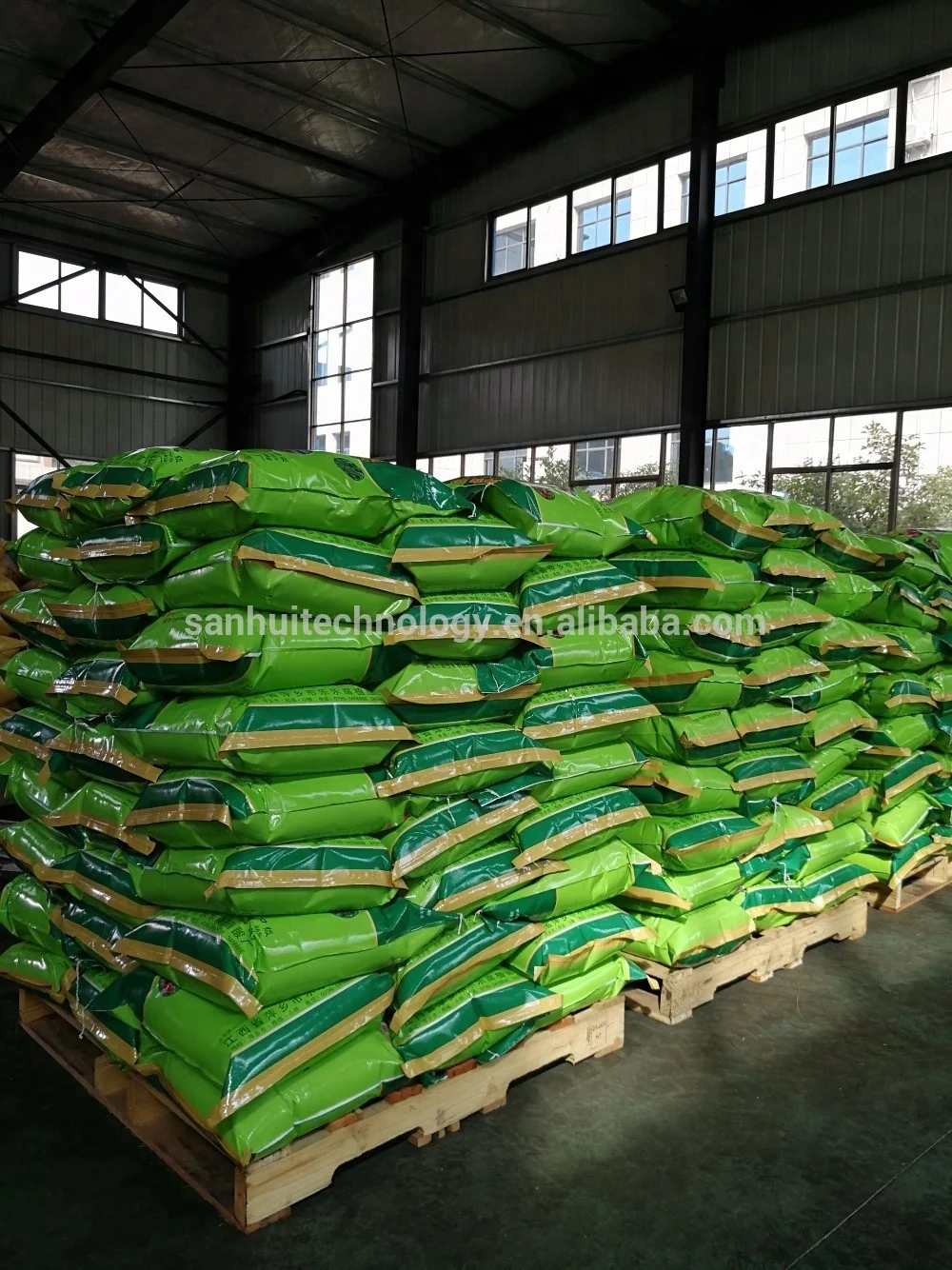 
High Grade Leonardite Extrated organic matter bio fulvic acid fertiilzer 