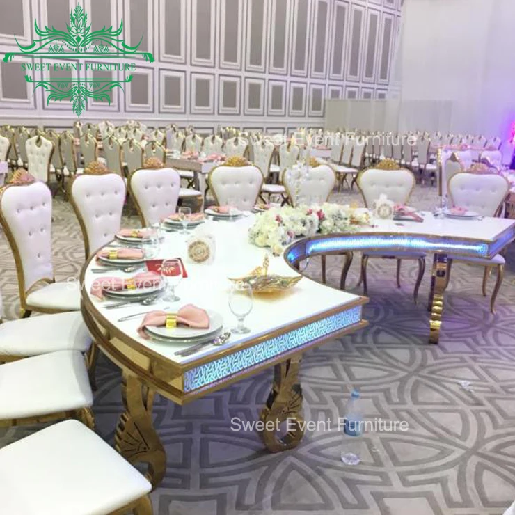 Latest royal design half moon shape wedding table with golden chairs
