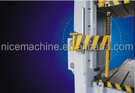 Штамповочная машина вертикального типа Hi-Q NC30