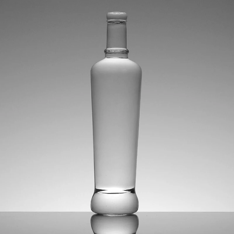Wholesale crystal glass material glass juice bottle manufacturers italy