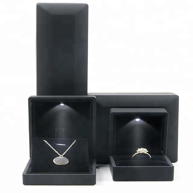 Оптовая продажа, высококачественный светодиодный светильник, коробка для колец с логотипом на заказ, коробка для упаковки ювелирных изделий, кольцо, серьги, ожерелье, коробка со светодиодной подсветкой