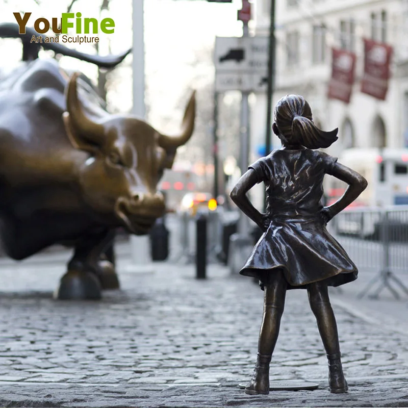 Outdoor Animal Charging Bull Large Bronze Bull sculpture