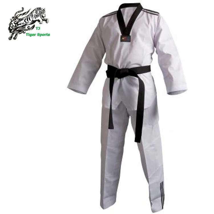 Униформа для тхэквондо из белых боевых