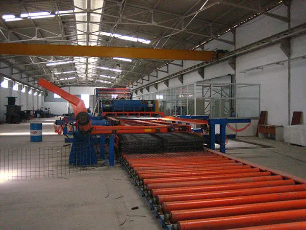 GWC Series automatic steel mesh welding line,wire mesh making machine,steel mesh welder China manufacturer