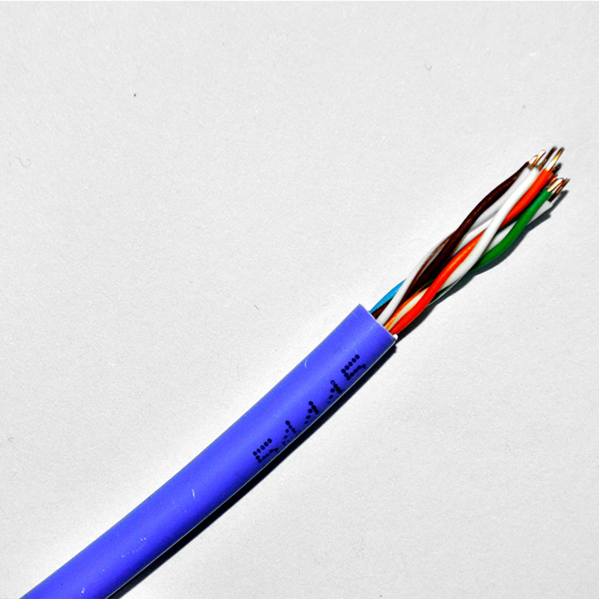 
CAT5 data communication cables  (60813391955)