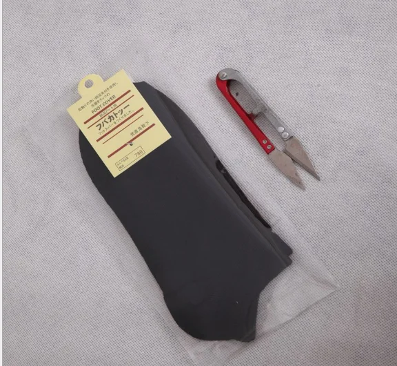 
LayleUnisex Antibacterial Silver ions Copper ions infused Diabetic Sock for protection and better circulation 