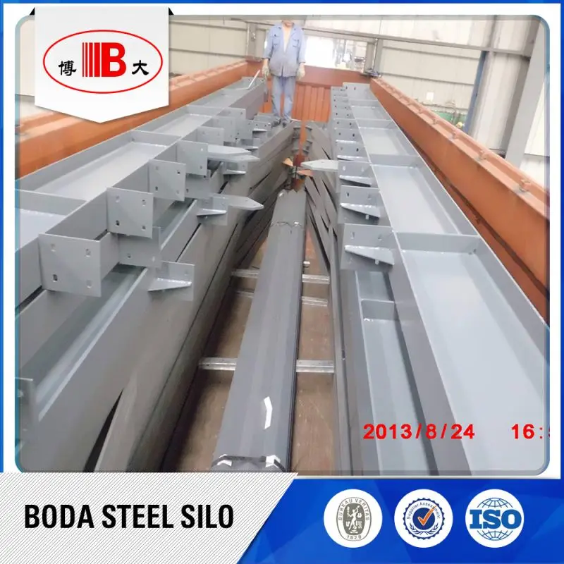 Design Of Long Span Space Frame Steel Structure