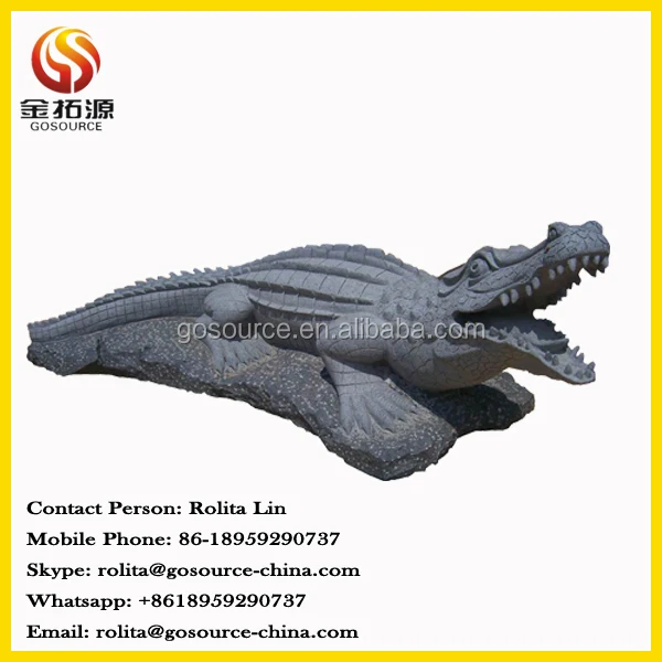 Stone crocodile Statue