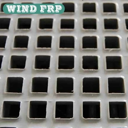 Пластиковая решетчатая панель