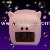 Часы со сменой цвета свиньи