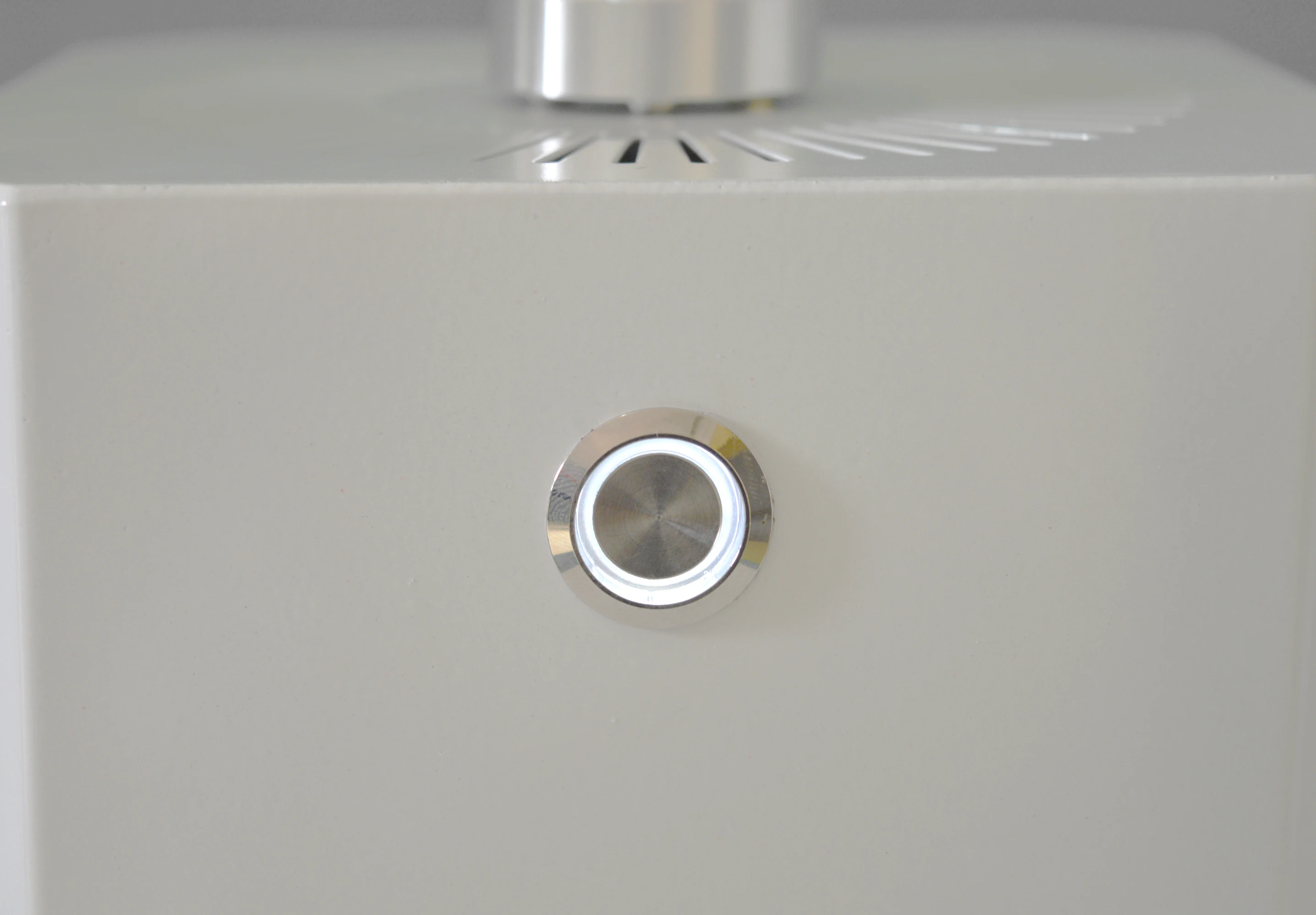 
portable domestic longevity mini ceramic plate ozone generator air purifier 