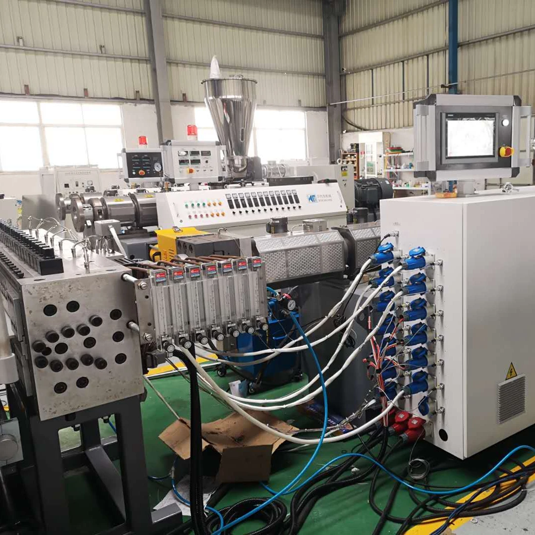 PE PP PC Polycarbonate Hollow Sheet Extrusion Production Line Machine