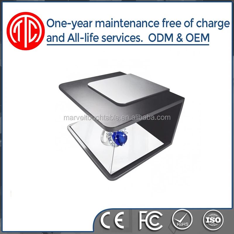 New advertising 3d Holographic Pyramid Hologram in exhibition activities/presentations/museums