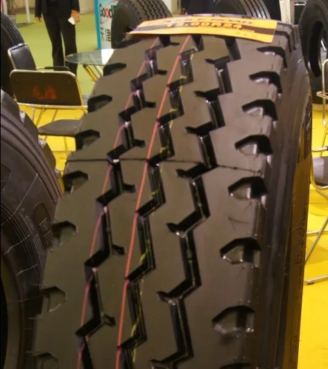 Грузовые шины 10R20 DOUBLE COIN