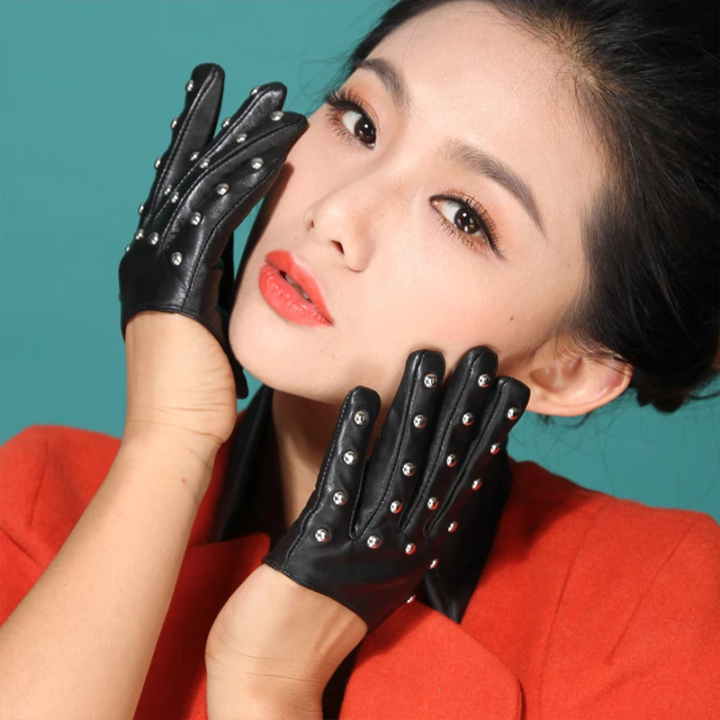 Stylish sheepskin half palm lady rivet motorcycle gloves