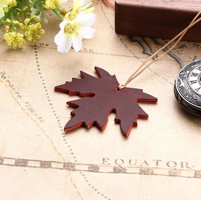 Dreamtop DTF276 maple leaf shape customized bookmarks for reader vintage real leather fashion bookmark for promotion