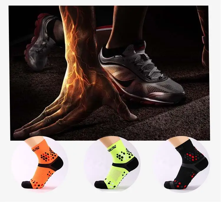 Drop shopping custom socks logo design ankle Lycra hand linked seamless toe athletic 3D compression running socks