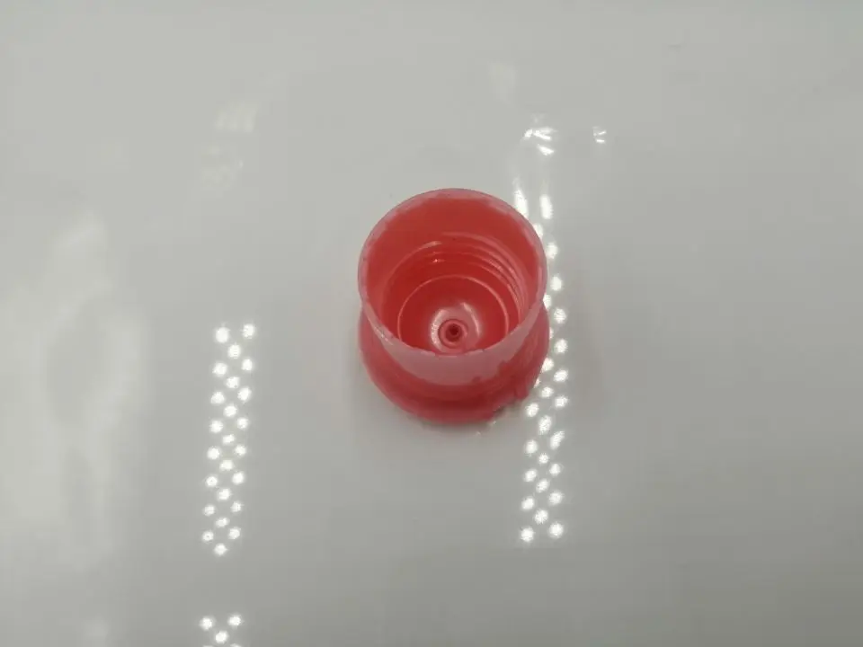 28/415 plastic pink mushroom flip top cap for bottles lids caps customized factory wholesale caps supplier