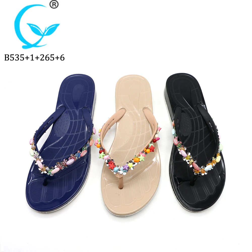Best quality waterproof colorful strips printings die cut beach nude flip flops sandals for wholesale Plastic sandals