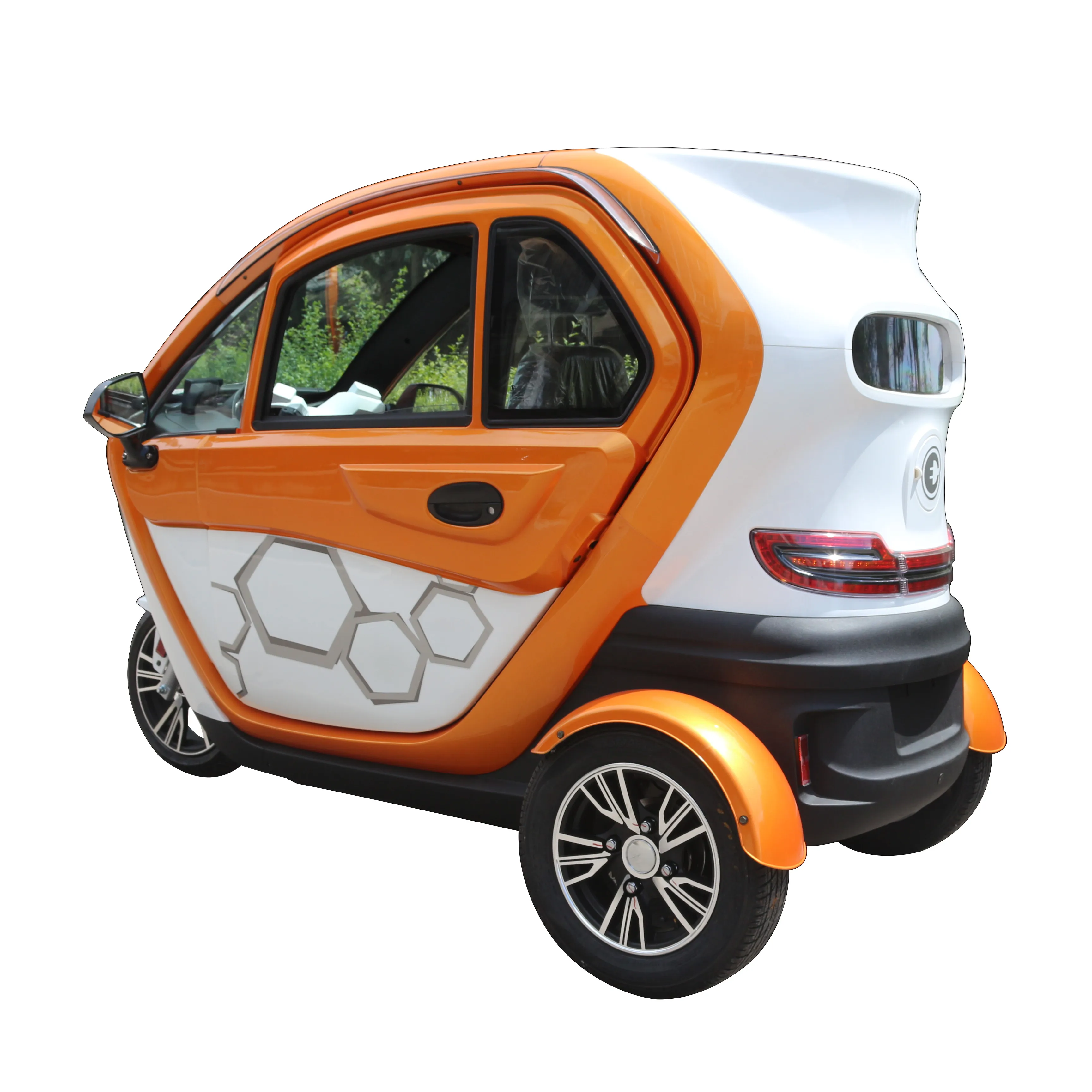 Alloy Tire Size and 6-8h Charging Time  Brushless Motor Three wheel electric scooter