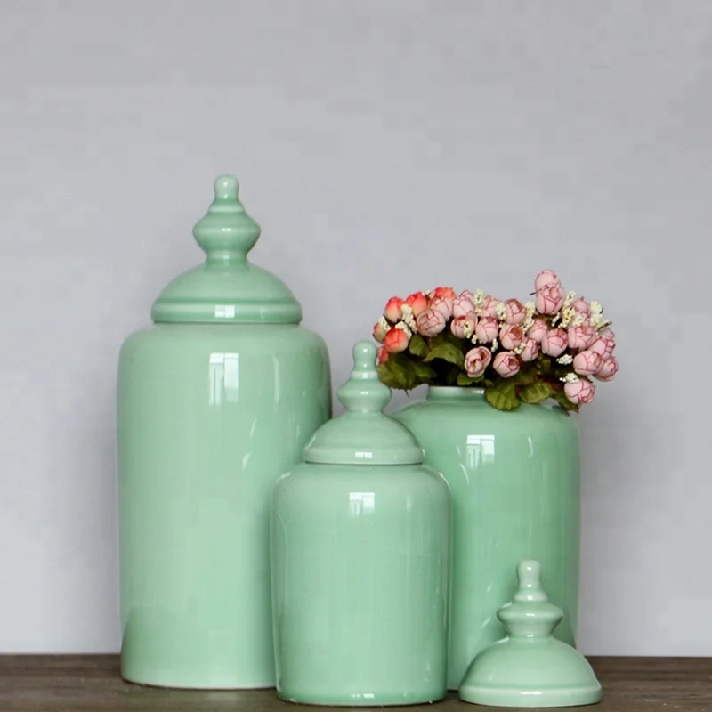 Jingdezhen Ceramic decorative jar with single color table porcelain flower vase with lid home decoration holiday gift