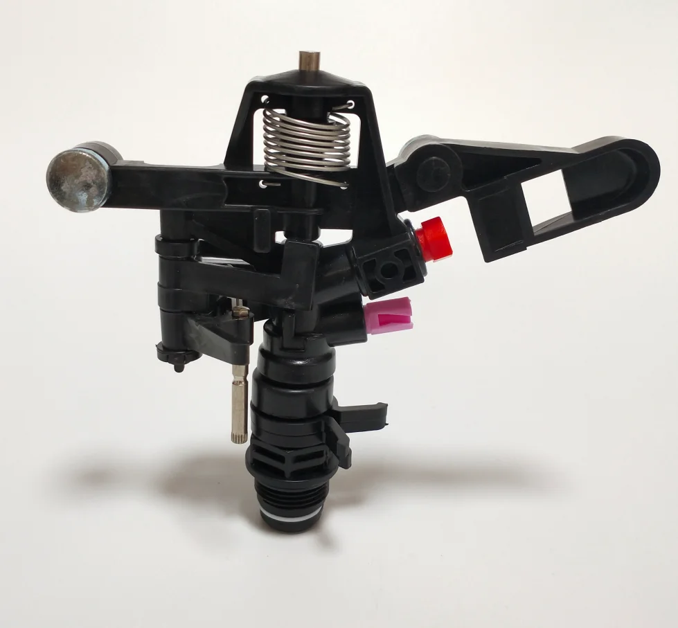 3/4' High Quality Adjustable Plastic Impulse Water Sprinkler With Plastic Nozzles Plus Size