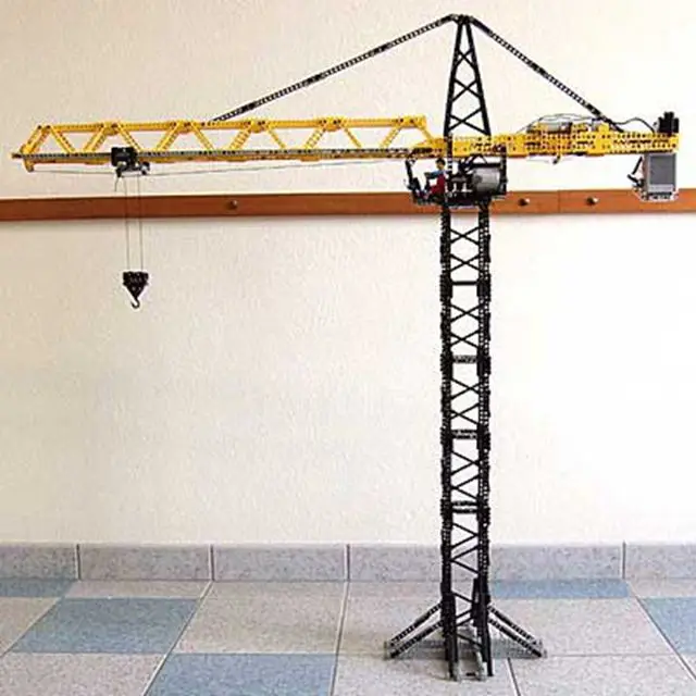 2017 used tower crane price for sale and manufactures