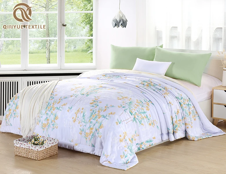 Winter Home silk Insert Embroidery Cosmetic Pouch Duvet Bedding Set Summer Cool Quilt Sets Comforter
