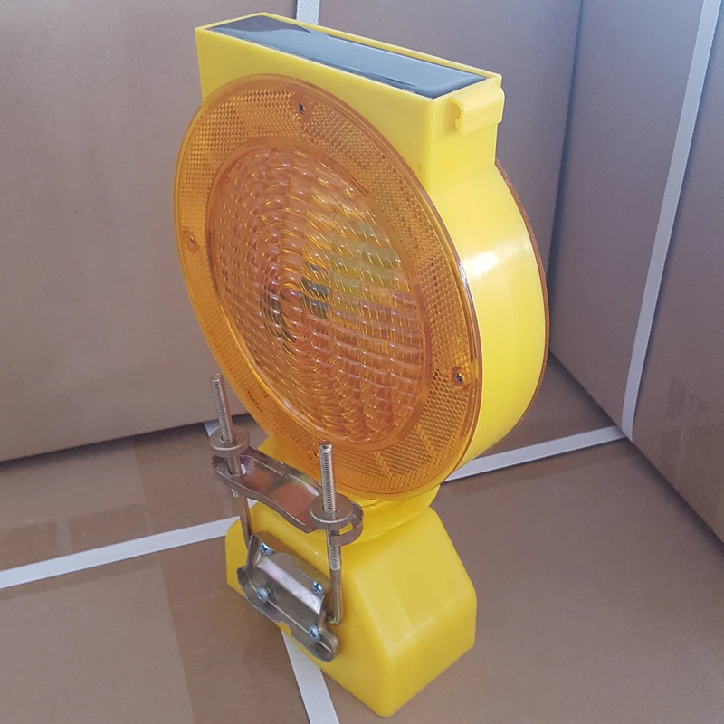 Solar Panel Traffic Light Blinker