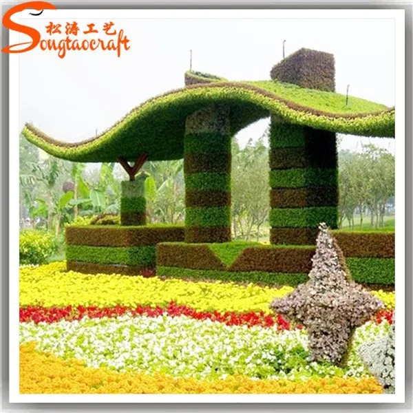 Unique shapes wholesale cheap chinese synthetic grass topiary for garden