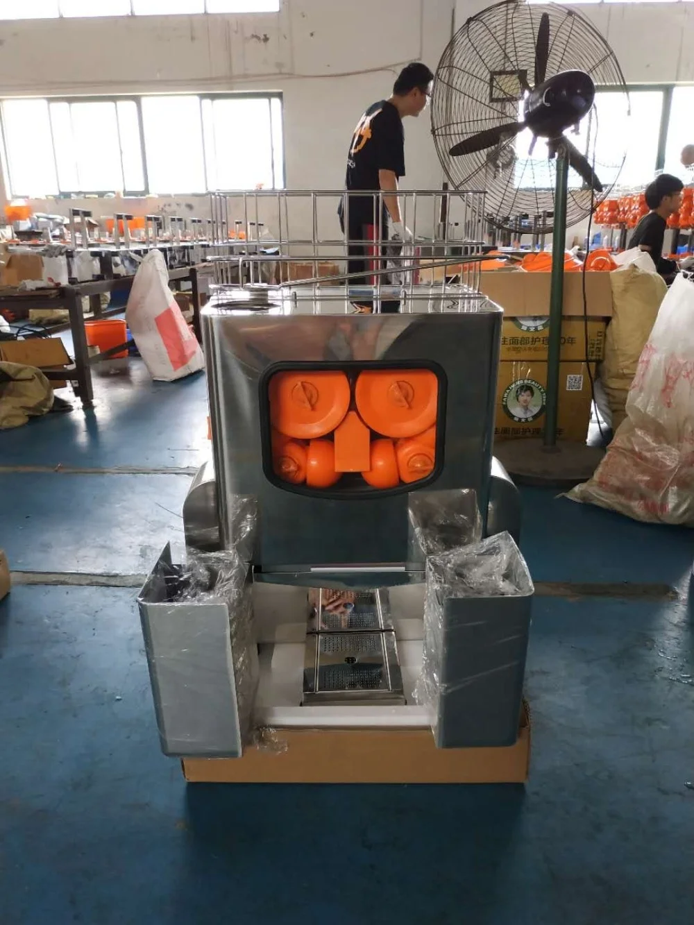Automatic Orange Juice Machine