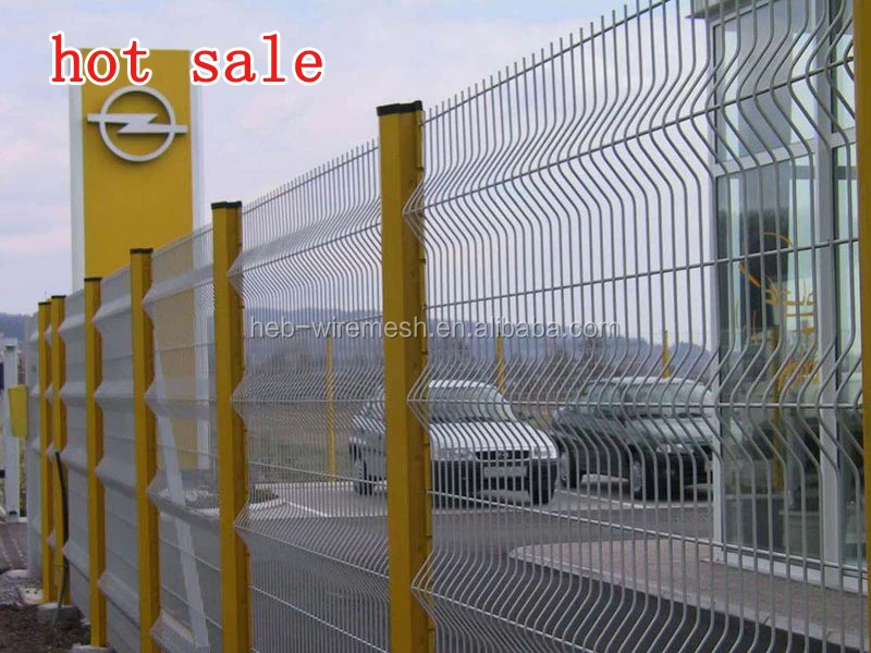 Iron fence welded fence / metal fencing gate/antique wrought iron fence(FACTORY)