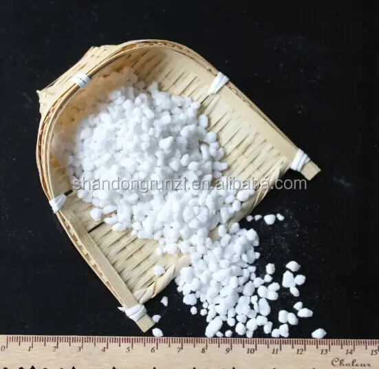 Порошок сульфата аммония удобрение