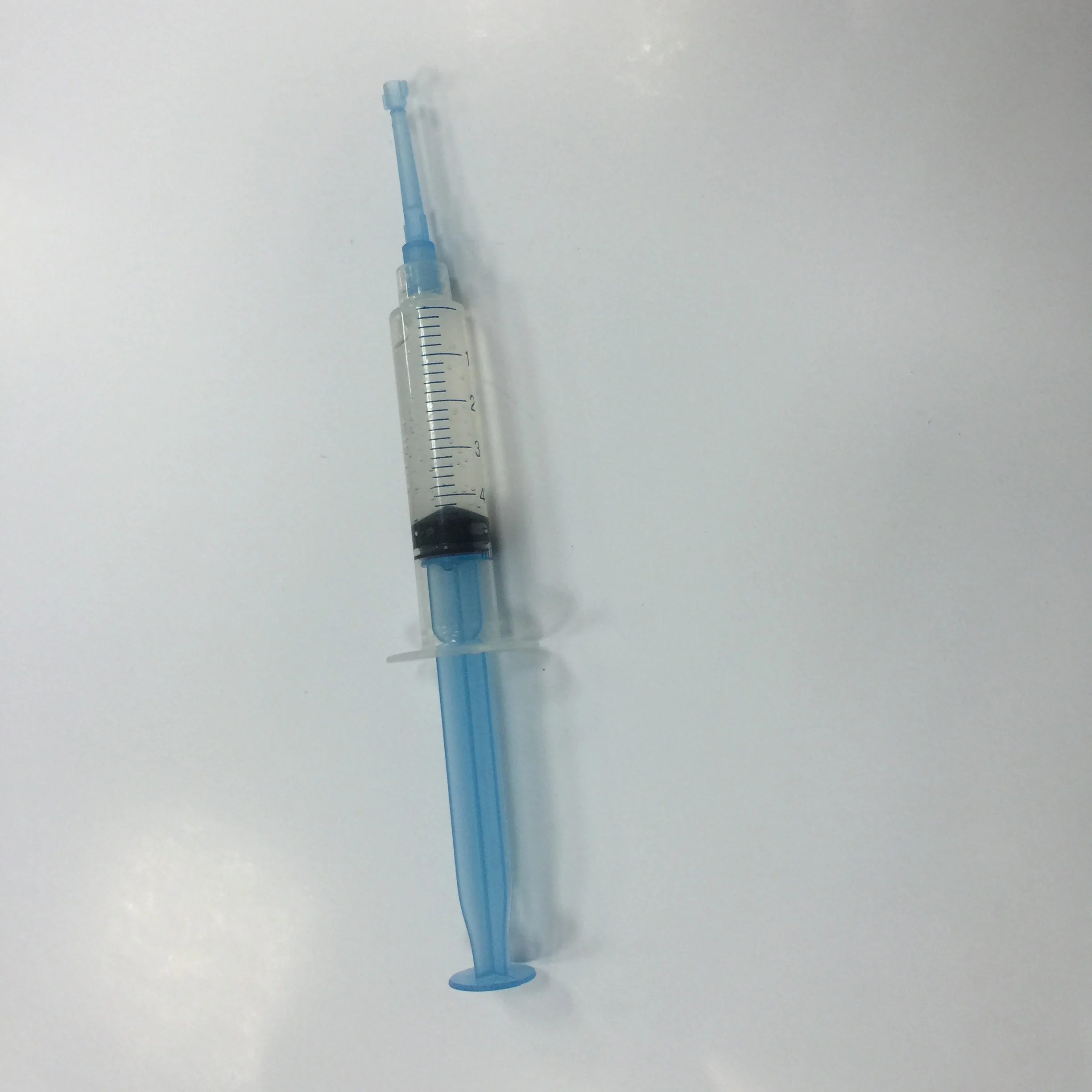 Desensitizing gel syringe for teeth whitening, anti-sensitive teeth whitening gel